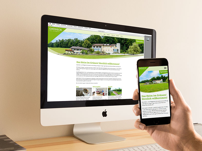 Die neue Website des Alters- und Pflegeheims Grüneck zeigt ein grosses Kopfbild, darunter ein Schwungelement und ein Einleitungstext. Die Website ist voll responsive gestaltet.